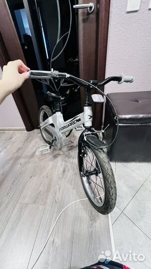 Детский велосипед 16