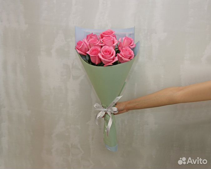 Букет из 9 розовых роз premium 40-50 см (Эквадор)