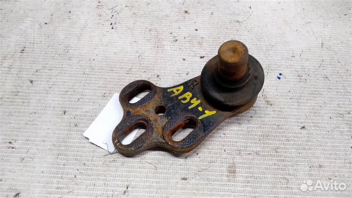 Опора шаровая нижняя правая Audi 80 B4 91-94г