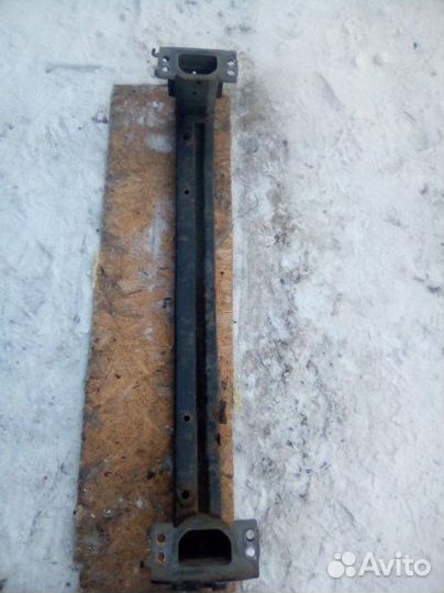 Усилитель бампера передний Toyota Corolla E150