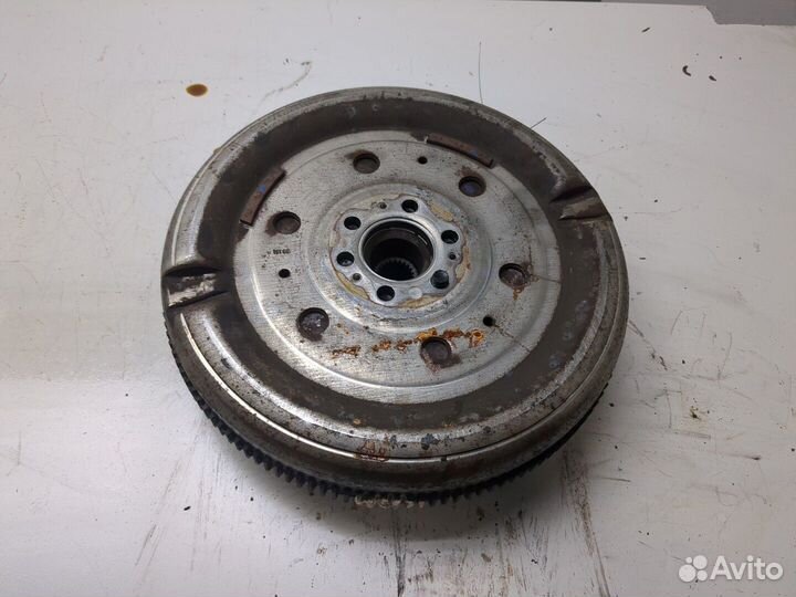 Маховик Volkswagen Golf Plus, 2011