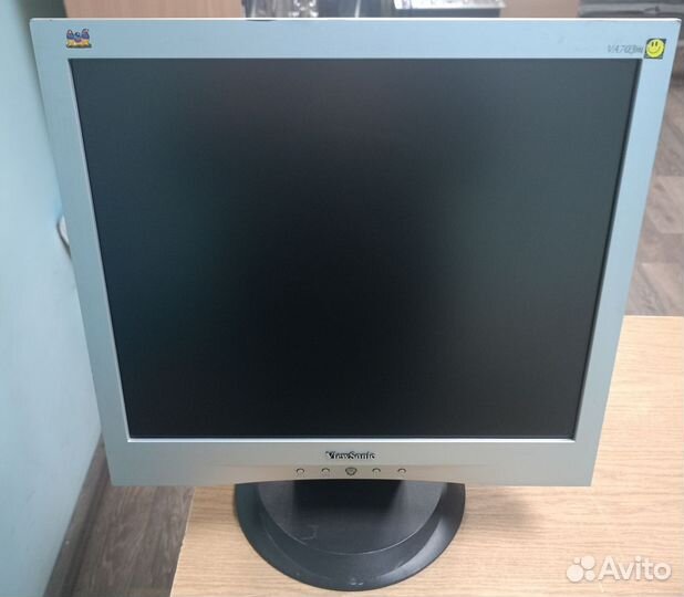 Монитор ViewSonic VA703m