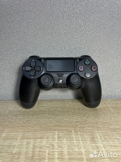Джойстик для PS4 черный