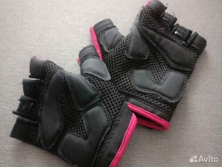 Велосипедные перчатки