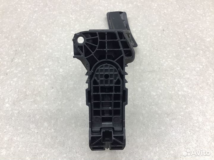 Педаль газа Skoda Octavia (A7) 2013-2019