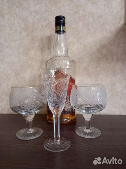 Хрустальные бокалы