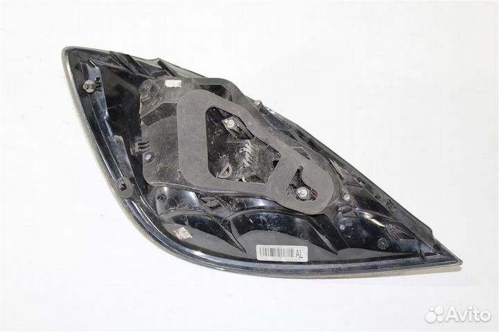 Фонарь задний правый Opel Astra H