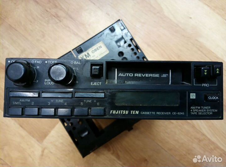 Под восст. кассетная а/магнитола Fujitsu TenCE6245