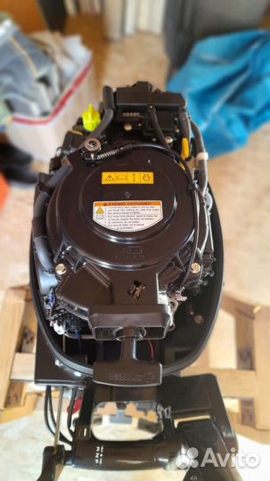 Продам лодочный мотор Suzuki DF20AS