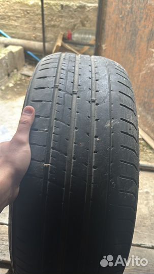 Pirelli P Zero 225/35 R20
