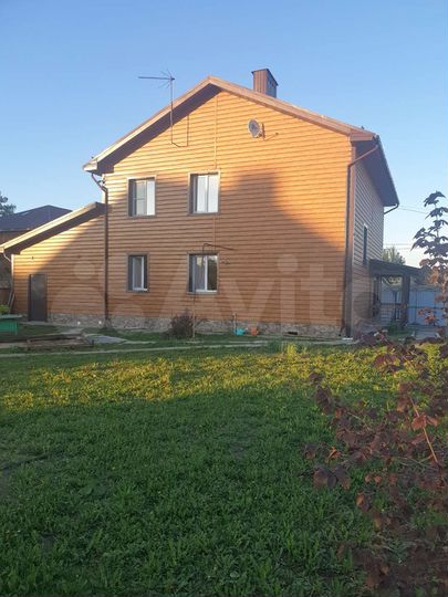 Коттедж 172 м² на участке 12 сот.