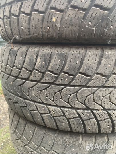 Minerva Eco Stud 215/55 R17