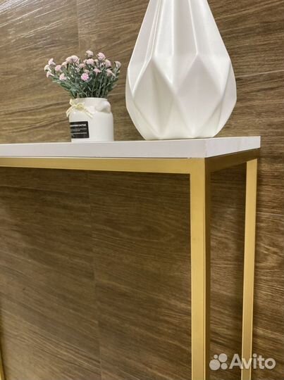 Консольный столик