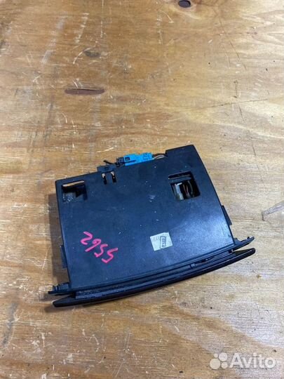 Пепельница Mercedes-Benz S-Class W220 M113E50