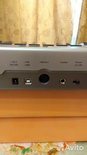 Миди клавиатура M-Audio Oxygen 61 MK3