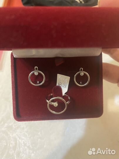 Серебряный комплект кольцо и серьги 925 пробы