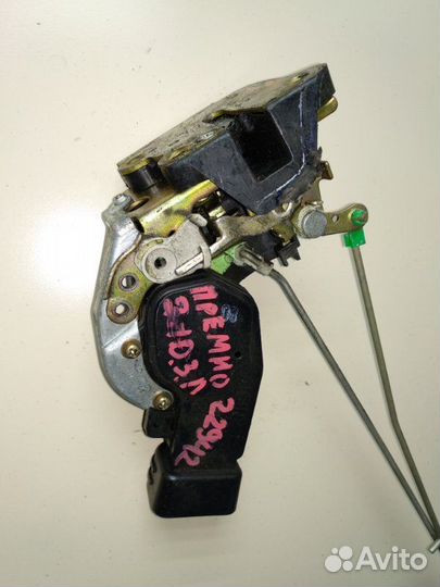 Замок двери задний левый Toyota Corona Premio