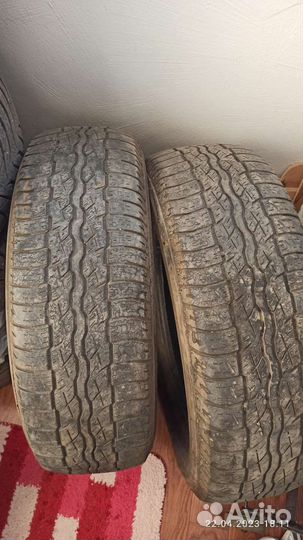 Bridgestone Desert Dueler 255/65 R17