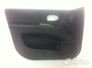 Обшивка (дверная карта) двери передней левой