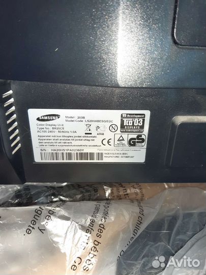 Монитор Samsung