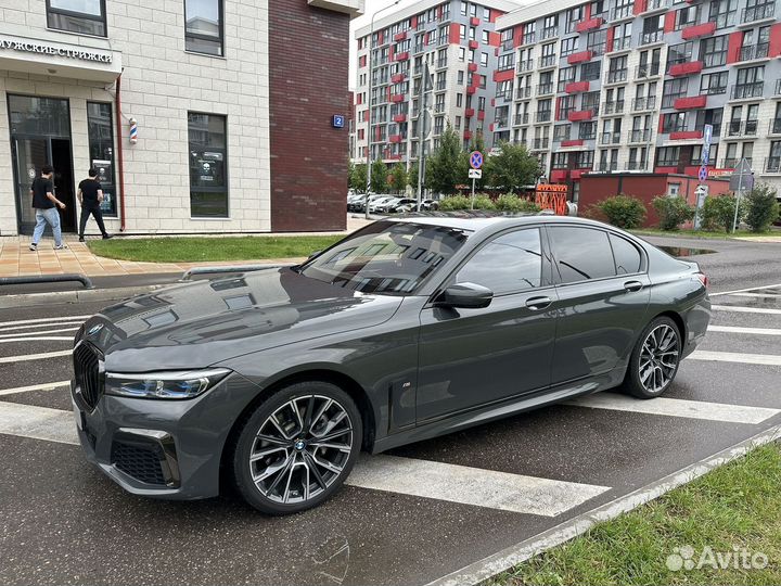 BMW 7 серия, 2021