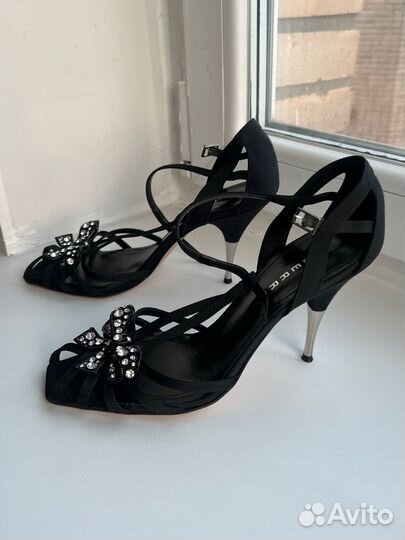 Босоножки lerre 39