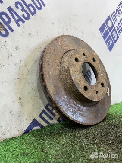 Тормозной диск передний правый LADA 2111 универсал