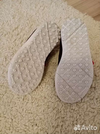 Кеды футбольные