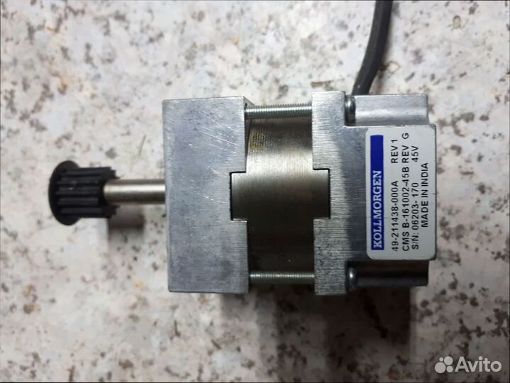 Шаговые двигателя