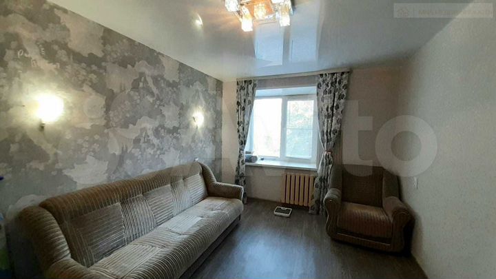 2-к. квартира, 40 м², 4/9 эт.