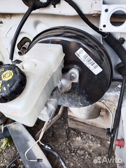 Ваккум Renault Logan 2