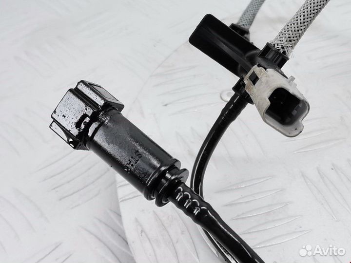 Трубка обратки форсунок Ford C-Max 2006 1521487