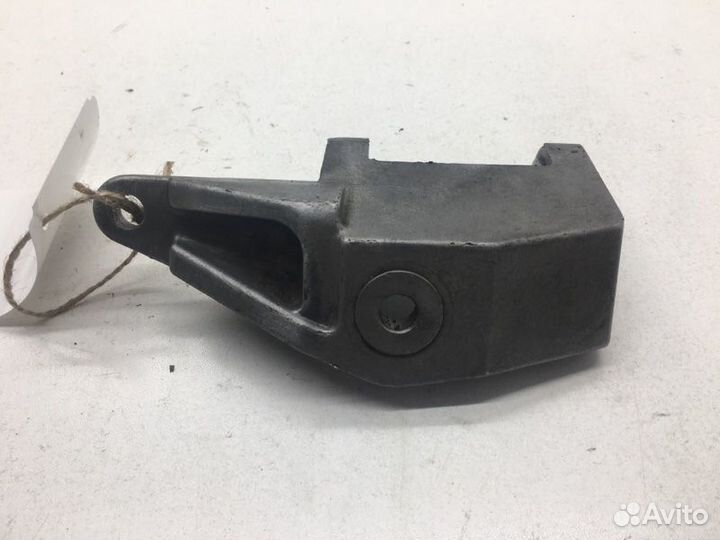 Кронштейн генератора Daihatsu Pyzar G311G hdep