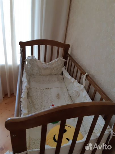 Кроватка детская
