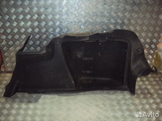 Обшивка багажника 408 (12) зад R б/у (арт. 96758324ZD)