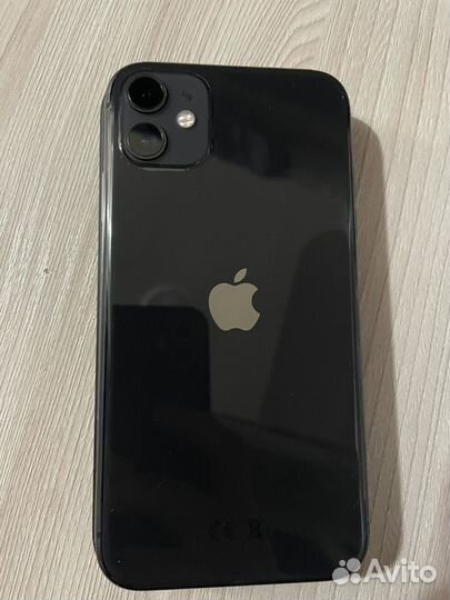 iPhone 11, 64 ГБ