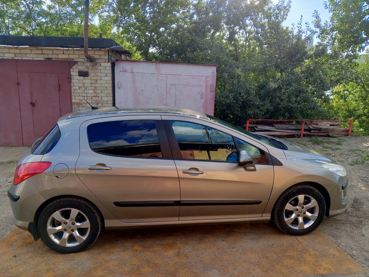 Peugeot 308: фото владельца