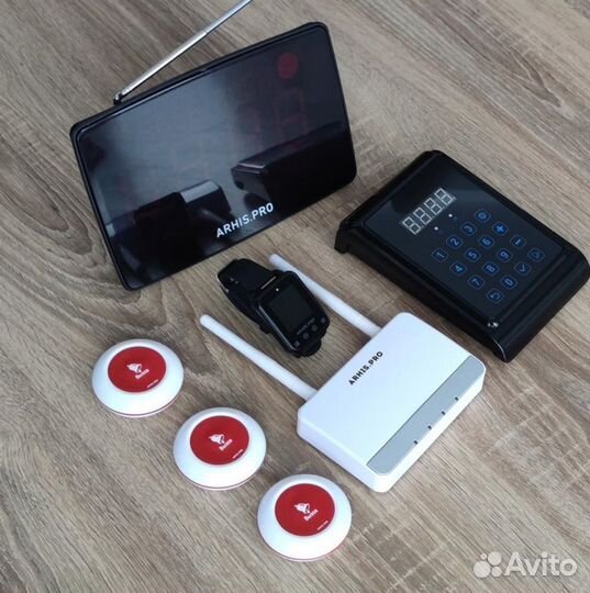 Система вызова персонала беспроводная - комплект