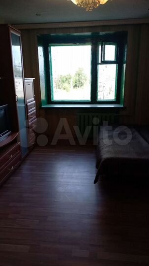 Комната 17 м² в 4-к., 2/5 эт.