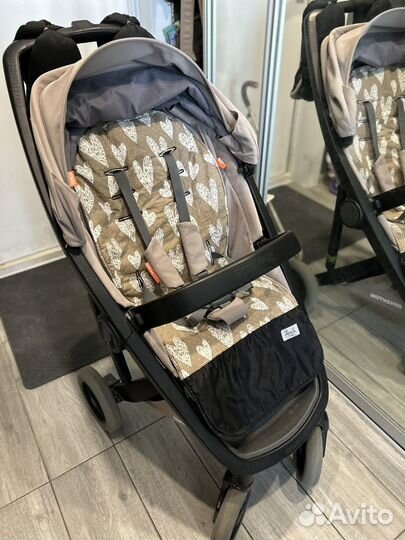 Прогулочная коляска Greentom upp classic