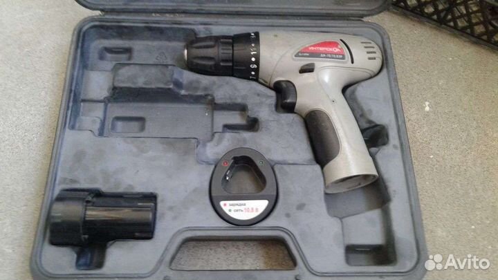 Аккумуляторная дрель