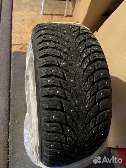 Nokian Tyres Hakkapeliitta 8 SUV 255/45 R19