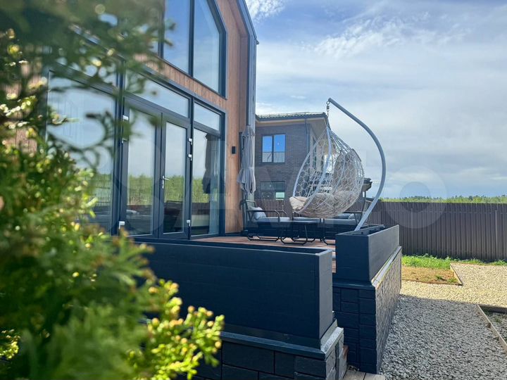 Дом 112 м² на участке 6 сот.