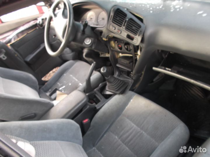 Mitsubishi galant 1996г в разбор