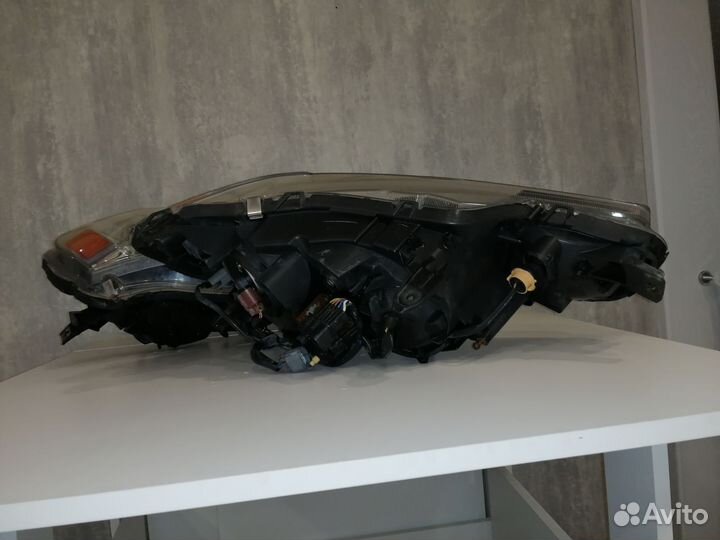 Фара передняя левая лансер 10