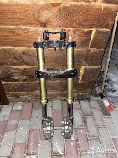 Продам вилку kawasaki z1000