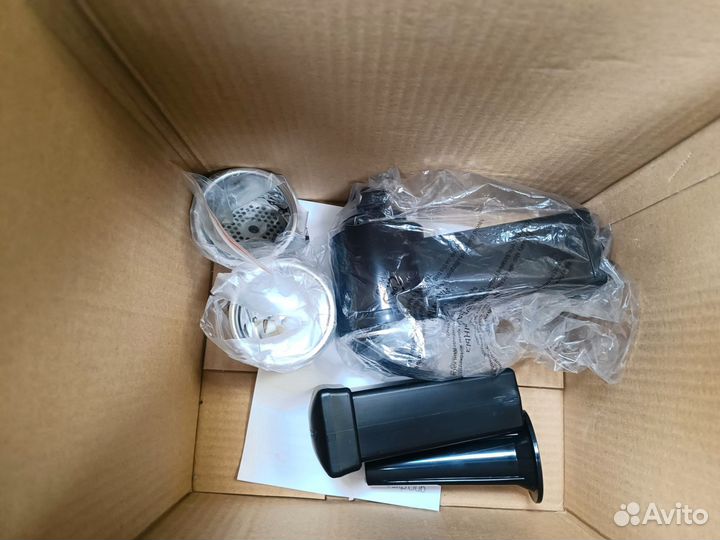 Мясорубка электрическая dexp MG-2000S