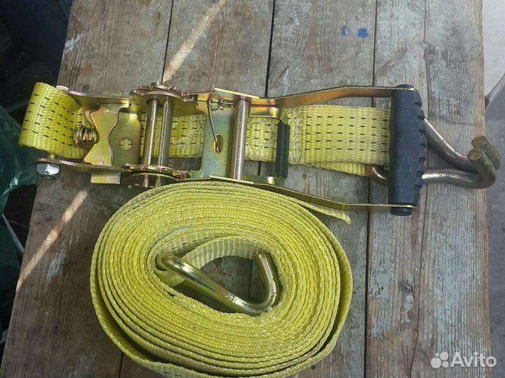 Стяжка для крепления груза