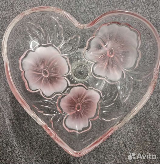 Конфетница Walther - Glas,на ножке стекло