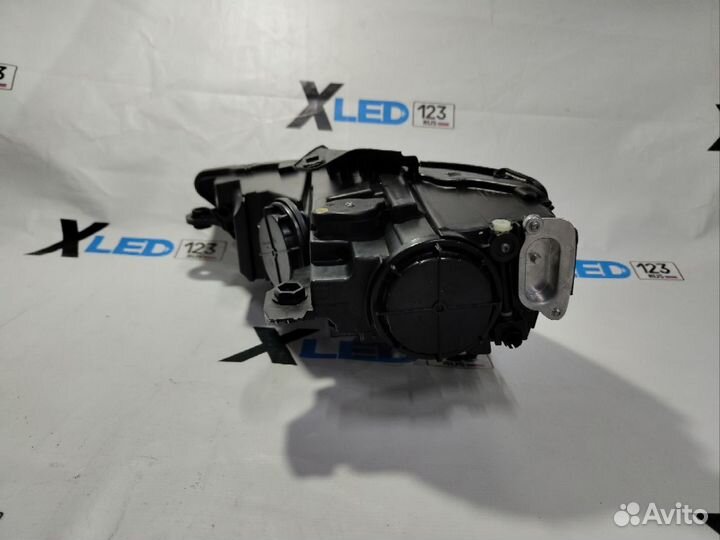 Правая фара A3 8V 2017+ рестайлинг ксенон в сборе